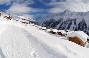 Swiss Chalet