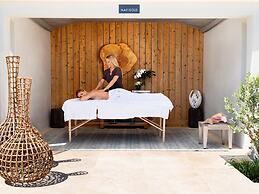 The Loren at Pink Beach