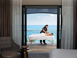 The Loren at Pink Beach