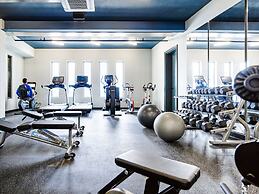 The Loren at Pink Beach