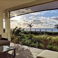 The Loren at Pink Beach