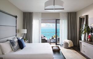 The Loren at Pink Beach