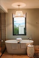 The Loren at Pink Beach