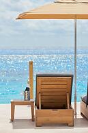 The Loren at Pink Beach