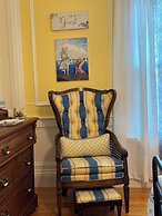 Harbour House Inn