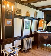 Harbour House Inn