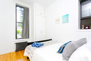 NY010 2 Bedroom Apartment By Senstay