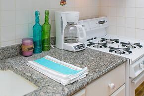 NY011 2 Bedroom Apartment By Senstay