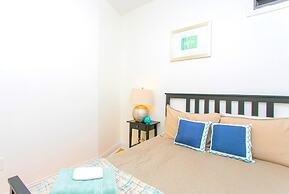 NY011 2 Bedroom Apartment By Senstay