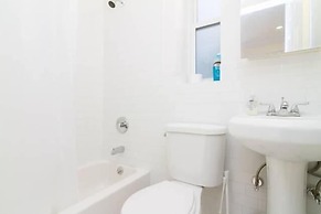 NY015 3 Bedroom Apartment By Senstay