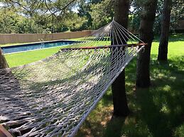 SH001 5 Bedroom Holiday home By Senstay