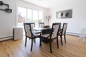 SH001 5 Bedroom Holiday home By Senstay