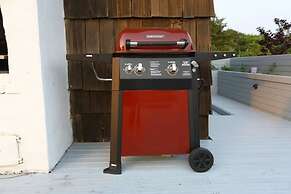 SH001 5 Bedroom Holiday home By Senstay