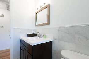 SH001 5 Bedroom Holiday home By Senstay