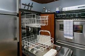 NY060 1 Bedroom Apartment By Senstay