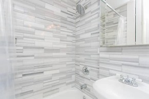 NY060 1 Bedroom Apartment By Senstay