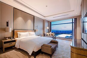 Golden Eagle Summit Hotel Nanjing China