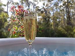 Jarrah Grove Forest Retreat - Adults Only