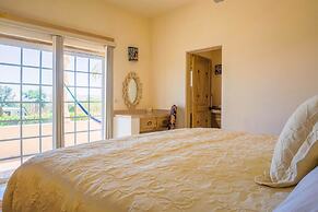 5BED Country Club 2 Bedroom Apartment By Senstay