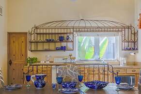 5BED Country Club 2 Bedroom Apartment By Senstay