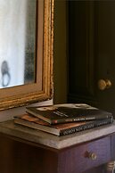 Alfama - Lisbon Cheese & Wine Apartments