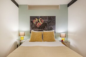 Sé Cathedral - Lisbon Cheese & Wine