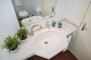 Sé Cathedral - Lisbon Cheese & Wine