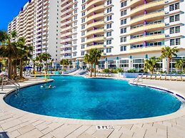 Ocean Walk 502