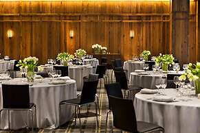 Limelight Hotel Denver