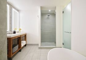 Limelight Hotel Denver