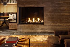 Limelight Hotel Denver