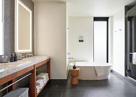 Limelight Hotel Denver