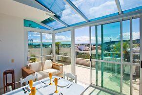 FL003 3 Bedroom Apartment By Senstay