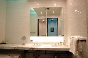 NY081 3 Bedroom Apartment By Senstay