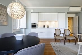 Chiado Camões - Lisbon Best Apartments