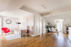 Chiado Square - Lisbon Best Apartments