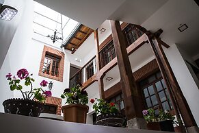 Hotel Casa Ecuatreasures Centro Histórico