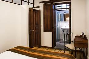 Hotel Casa Ecuatreasures Centro Histórico