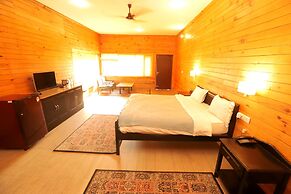 Cedar Lodge by Aahma