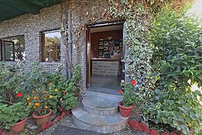 Cedar Lodge by Aahma