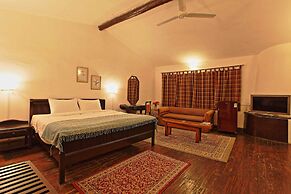 Cedar Lodge by Aahma