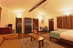 Cedar Lodge by Aahma