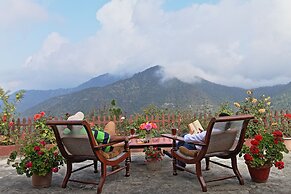 Cedar Lodge by Aahma