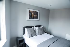 Dream Apartments - The Obel Building