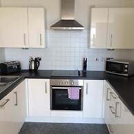 Dream Apartments - Titanic Arc