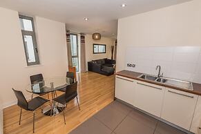 Dream Apartments - Titanic Arc