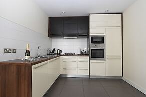 Dream Apartments - Titanic Arc