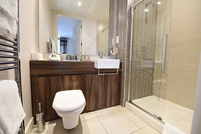 Dream Apartments - Titanic Arc