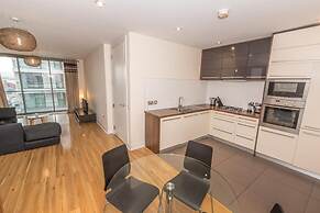 Dream Apartments - Titanic Arc