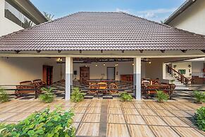 Sterling Palavelli Godavari